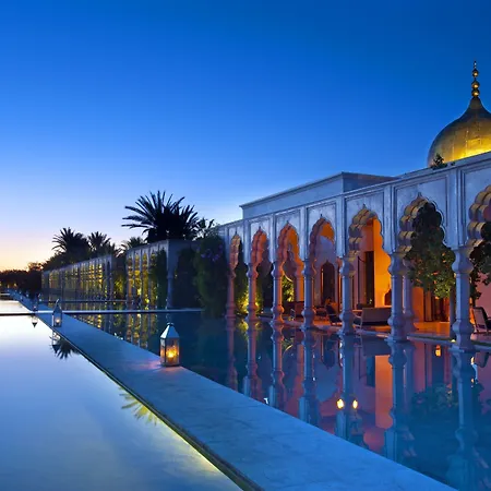 Palais Namaskar-2
